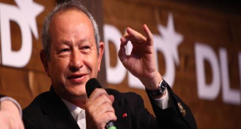 بعد قرار الزمالك.. ساويرس يدعم وزير الرياضة السابق.. وعبد العزيز يرد